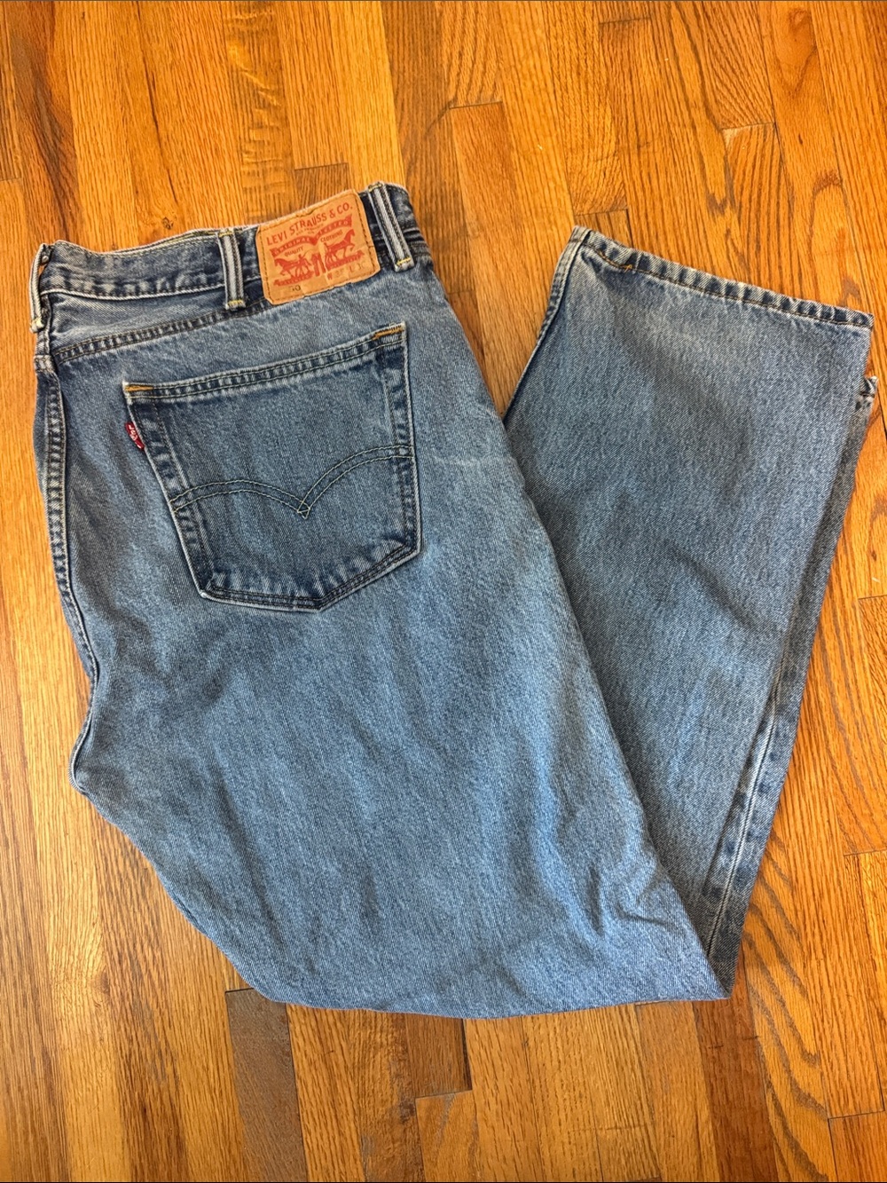 Levi's Men's Light Blue Relaxed Fit Denim Jeans, 38 x 30
